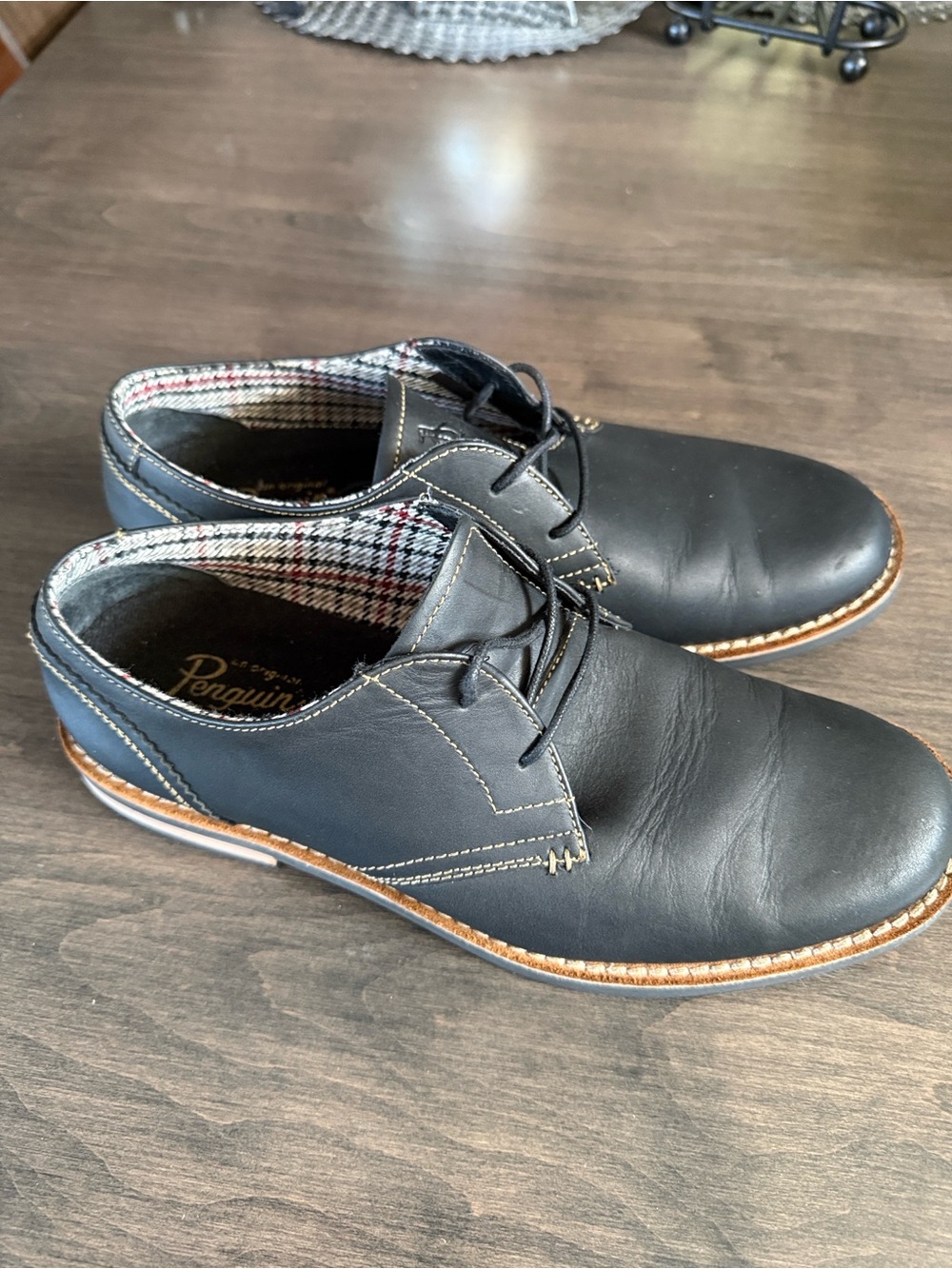 Original Penguin Men's size 9.5 Black shoes